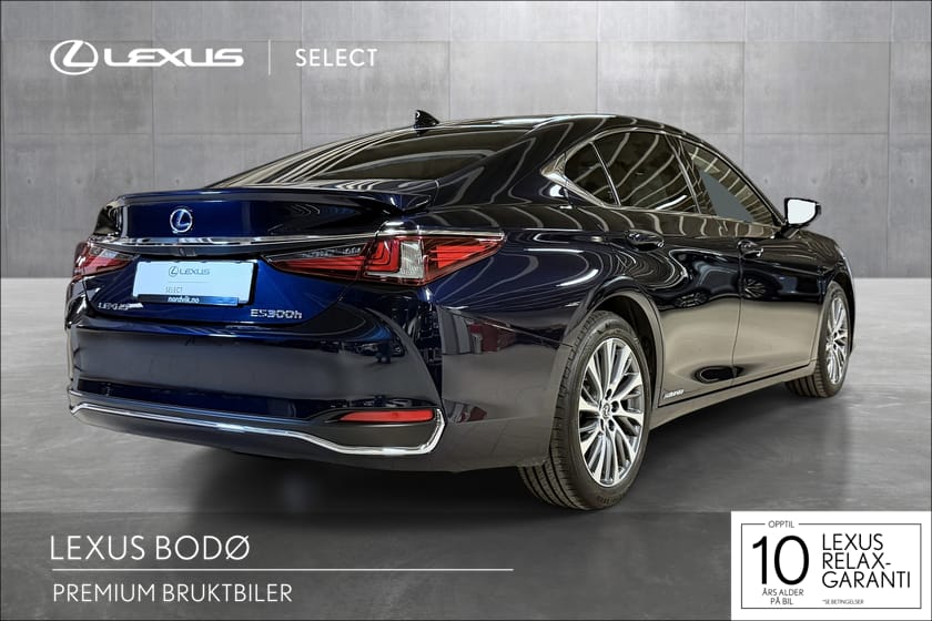 Bilde 5 av Lexus ES 300h Executive Tech| LAV KM| Mark Levinson| Rattvarme