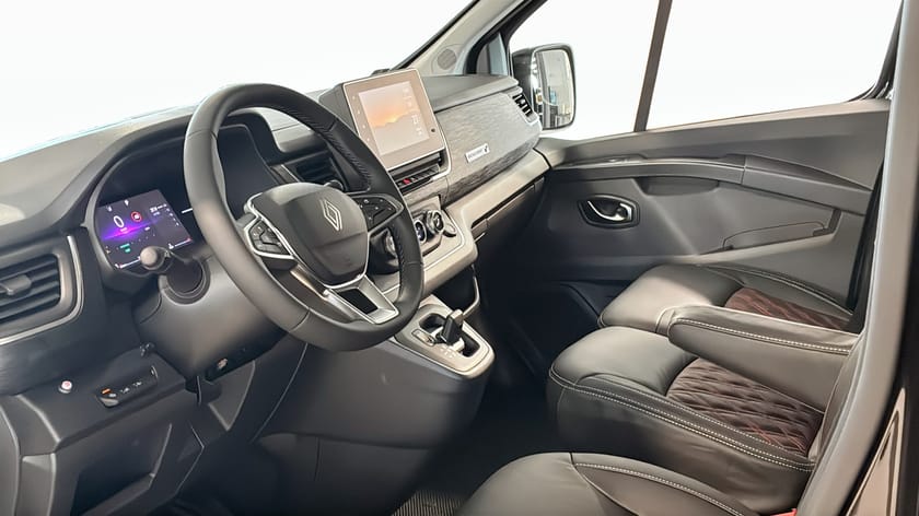 Bild 2 av Renault Trafic Skåpbil L2H1 RACING SPIRIT DCI 170 AUTOMAT BVA9*Lagerbil hallen