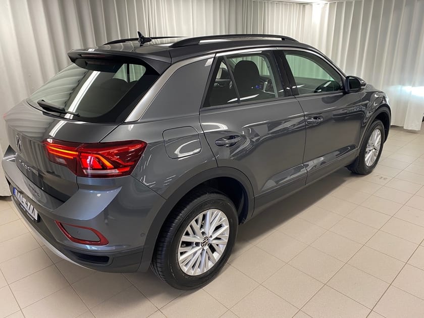Bild 3 av Volkswagen T-Roc 1,5 TSI DSG "PARKERINGSVÄRMARE"