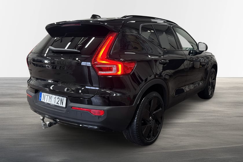 Bild 3 av Volvo EX40 Twin Motor Performance M Ultra Black Edt