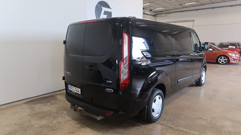 Bild 4 av Ford Transit Custom 300 Costum 2.0 TDCi Dubbelgolv *Moms*