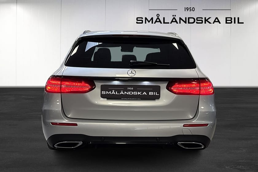 Bild 5 av Mercedes-Benz E 220 T d AMG Line Drag 194hk