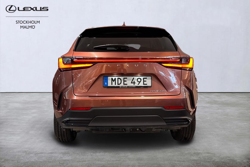 Bild 4 av Lexus NX 450h+ Business Plus AWD 309hk Drag P-värm Navi Keyless