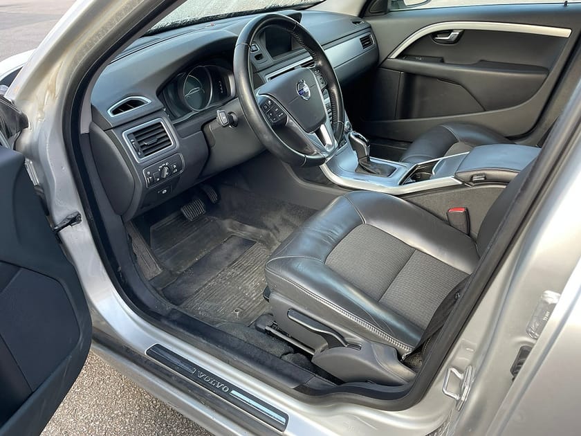 Bild 5 av Volvo V70 D4 181HK Classic Momentum