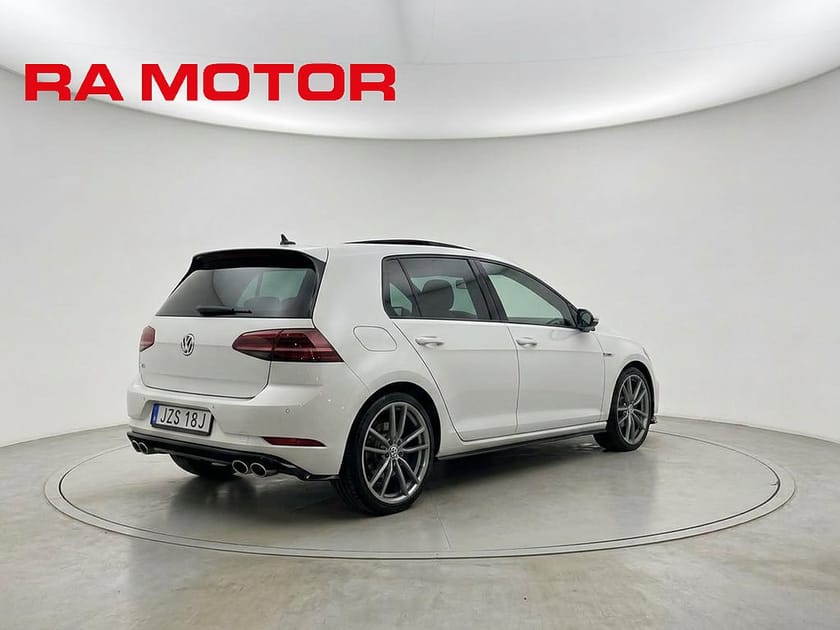 Bild 5 av Volkswagen Golf  R 2.0 TSI 4Motion 300hk | Pano | Dynaudio | Cockpit