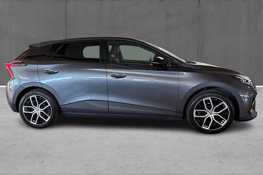 Bilde 4 av MG 4 Electric Long Range 64kWh Luxury 360kamera, Adaptiv cruise