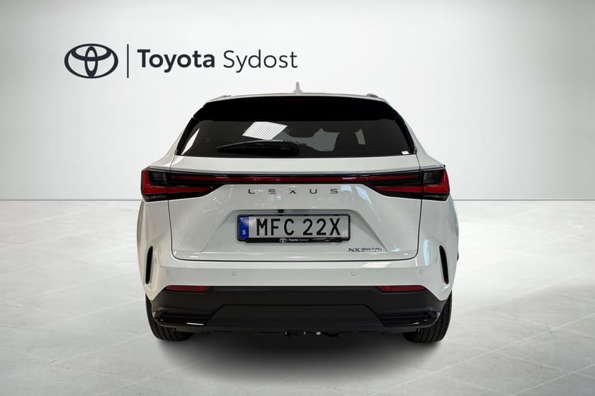 Bild 4 av Lexus NX 350h AWD Business Teknikpaket Dragkrok Tonade rutor mm.