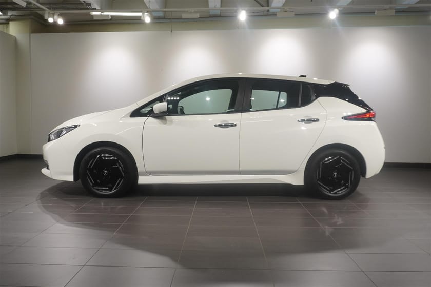 Bild 5 av Nissan Leaf Acenta 39 kWh B-Kamera Keyless CarPlay