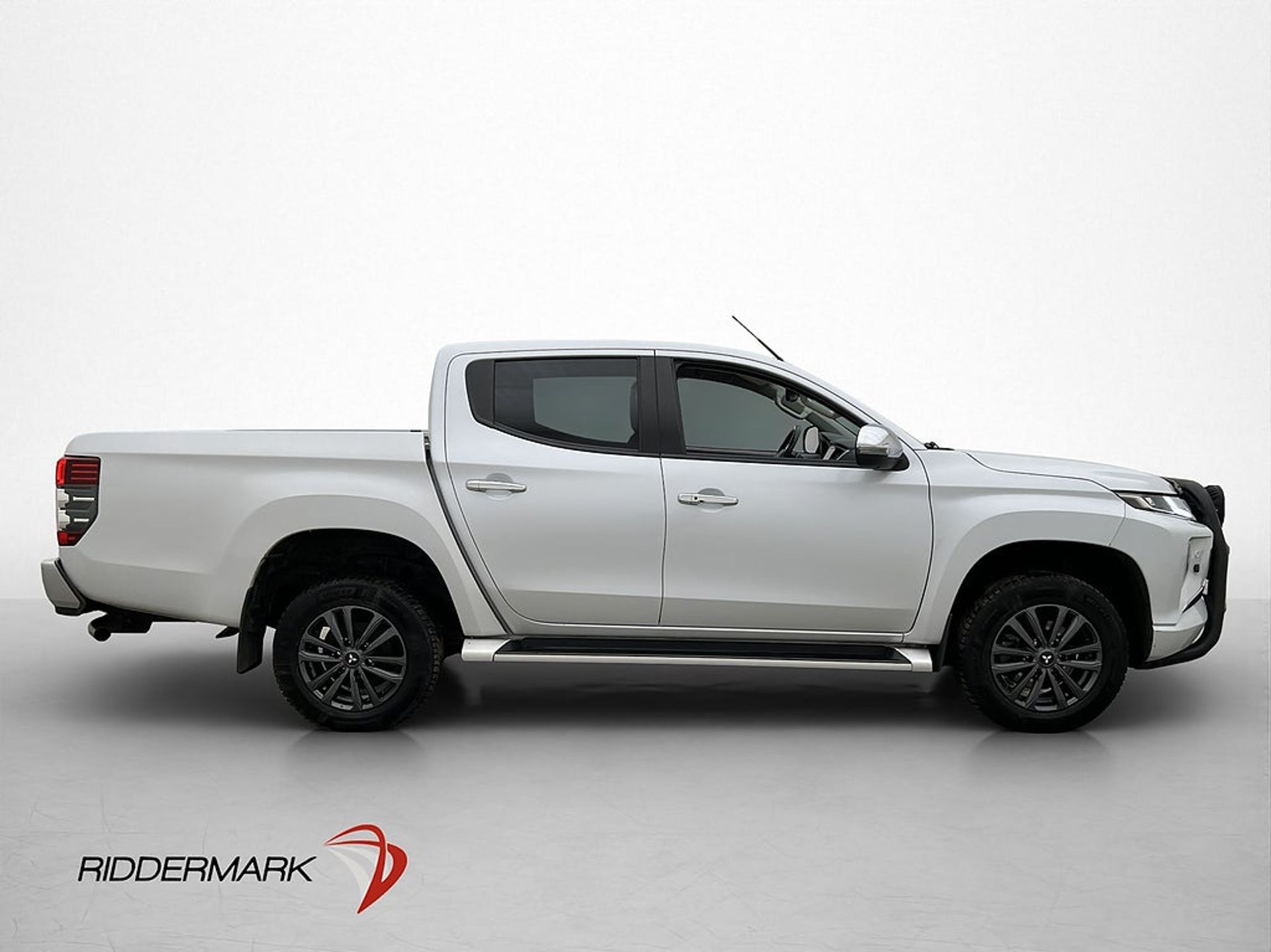 Mitsubishi L200 2020, photo 2/10