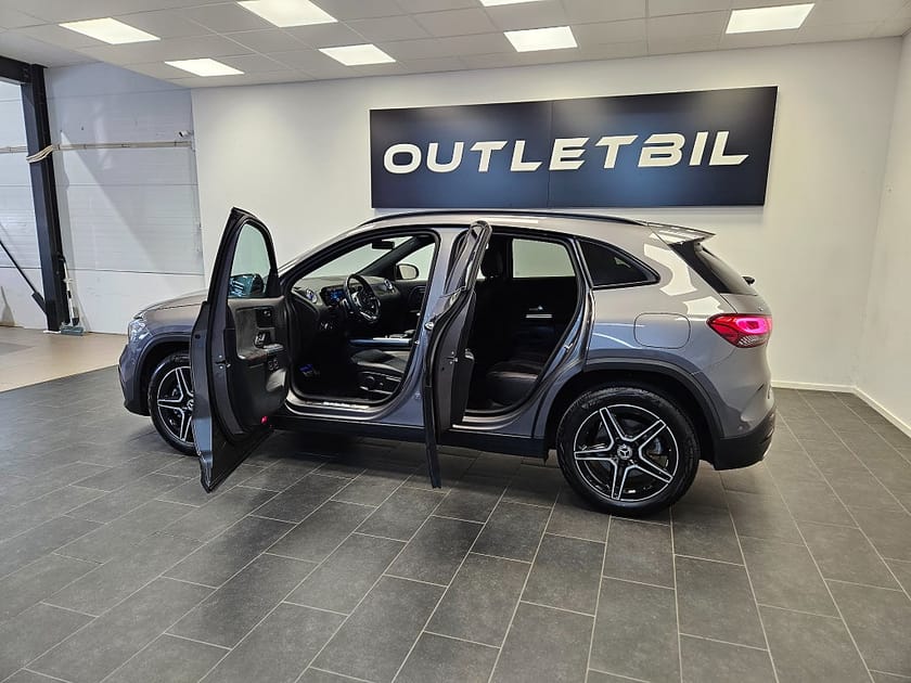 Bild 3 av Mercedes-Benz GLA 250 e AMG Line 218hk 8G-DCT Värmare Navi Backkamera