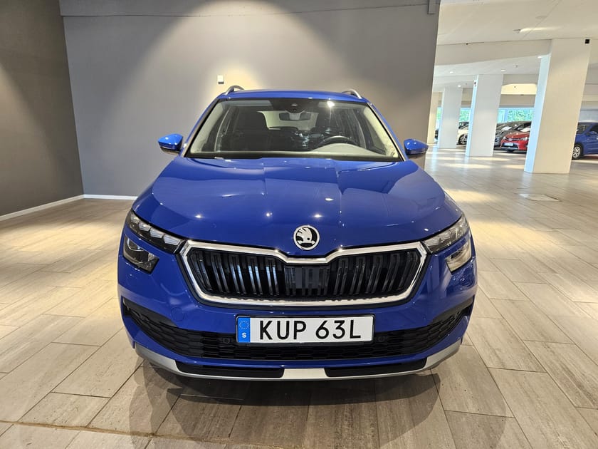Bild 3 av Škoda Kamiq 1.0 TSI 110hk DSG Adventure | Drag Backkamera