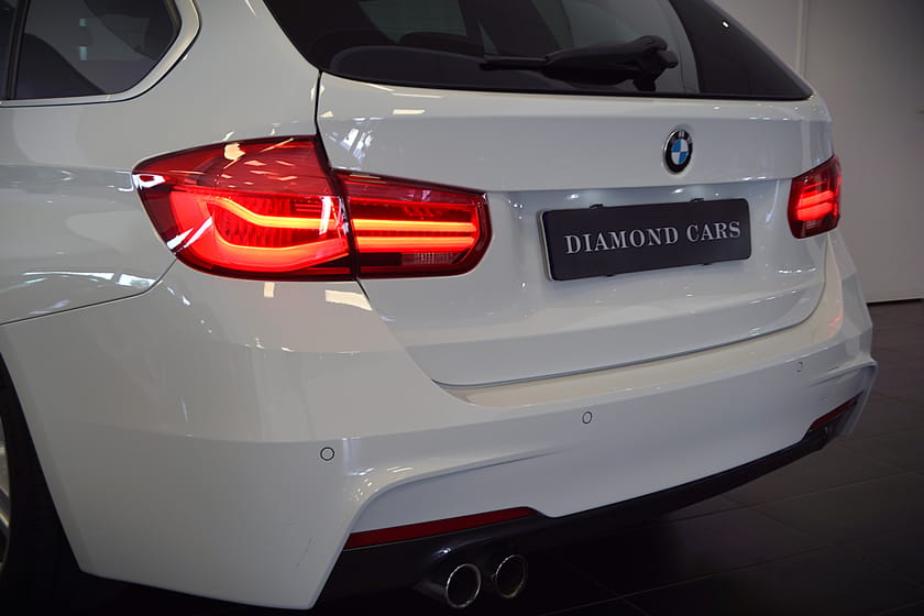 Bild 4 av BMW 330i Touring M Sport Drag Navi Auto,