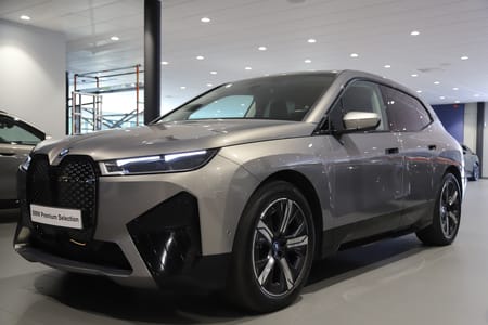 BMW iX xDrive50 Edition Sport / Innovation / Comfort