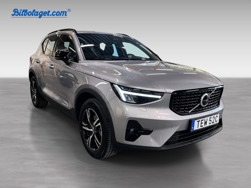 Bild 4 av Volvo XC40 B4 FWD Bensin Plus Dark
