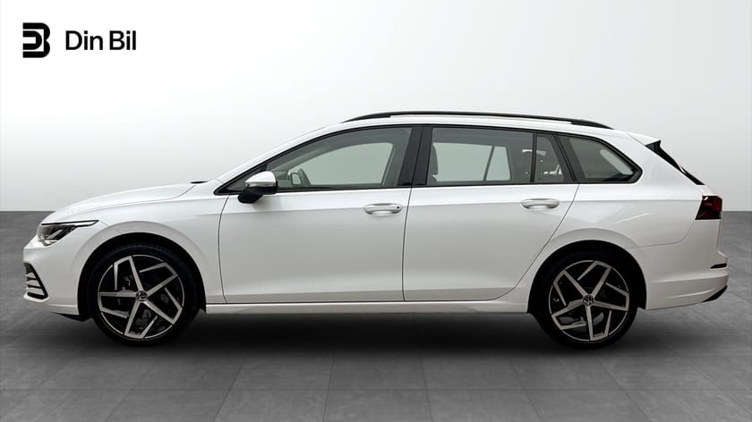 Bild 2 av Volkswagen Golf Sportscombi eTSI 130 hk/GPS/PDC