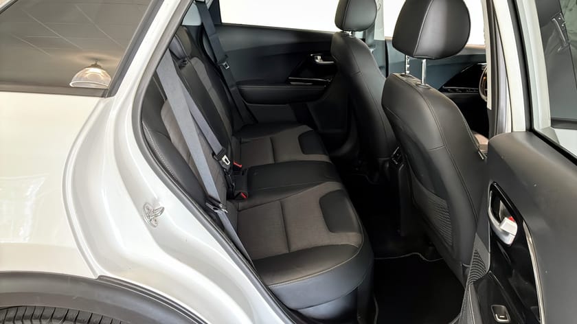 Bild 5 av Kia Niro P-HEV DCT 141HK ADVANCED PLUS DRAG NAVI CARPLAY VÄRMARE