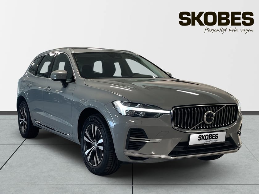 Bild 1 av Volvo XC60 Recharge T6 Core Bright