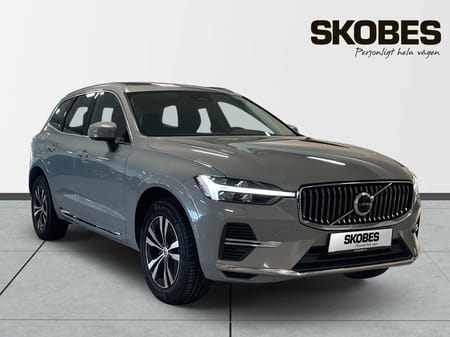 Volvo XC60 Recharge T6 Core Bright