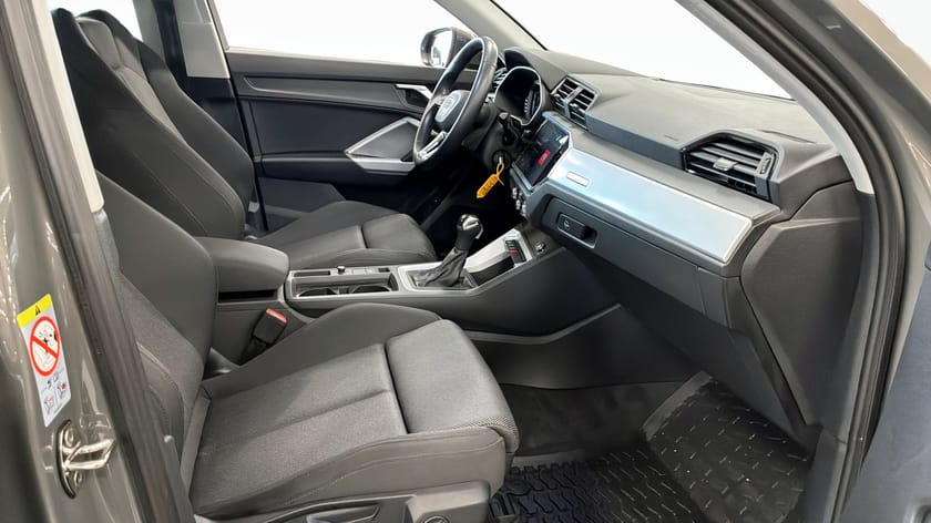 Bild 3 av Audi Q3 35 TFSI 1.5  150hk PROLINE ADVANCED