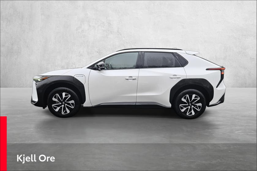 Bilde 2 av Toyota bZ4X