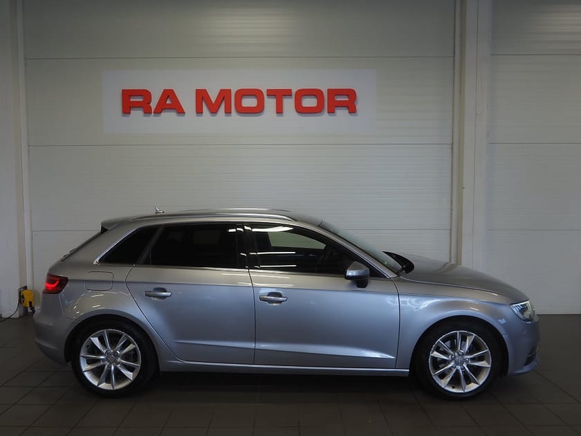 Bild 4 av Audi A3 Sportback 2.0 TDI 150hk Quattro Drag Dieselvärmare PDC