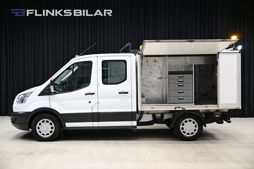 Bild 4 av Ford Transit 350 Chassi Dubbelhytt