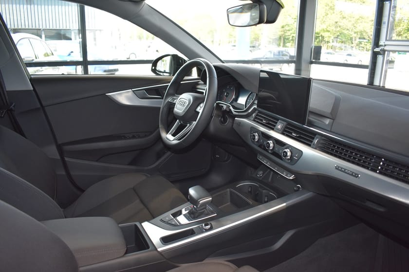 Bild 4 av Audi A4 allroad quattro 40 TDI 204 HK S-TRONIC PROLINE