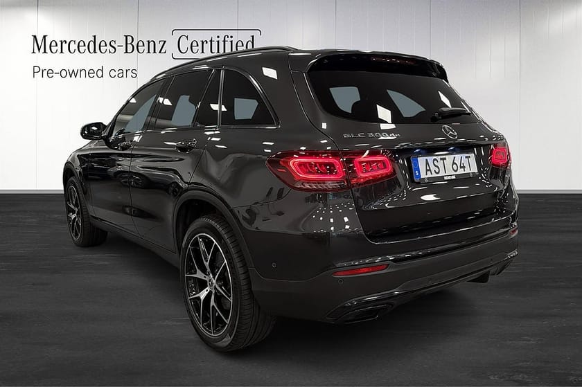 Bild 4 av Mercedes-Benz GLC 300 de 4MATIC AMG Nightpackage Drag Carplay Backamera