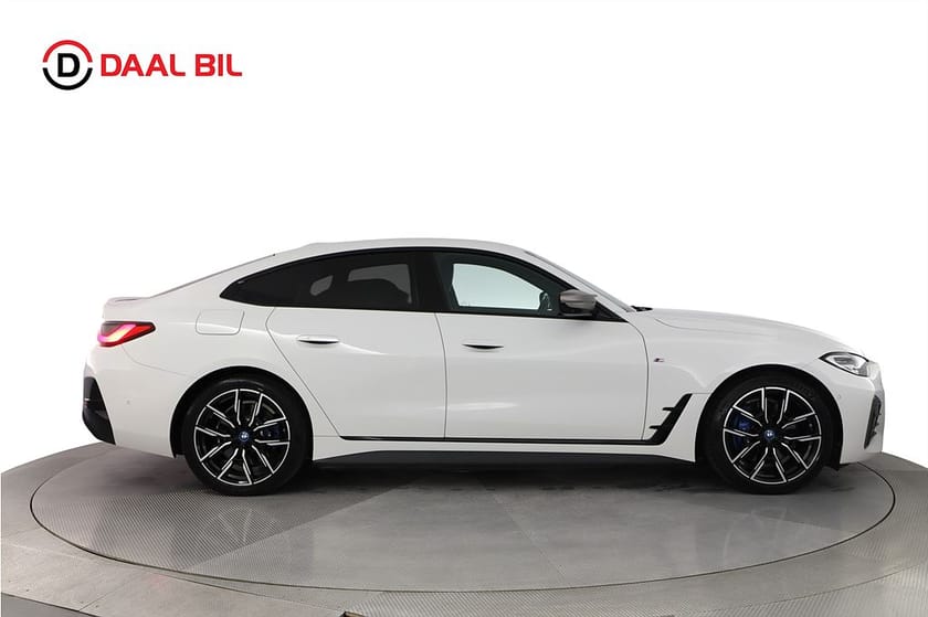 Bild 5 av BMW i4 M50 xDrive Gran Coupé COUPÈ 544HK M-SPORT HI-FI DRAG P-VÄRM