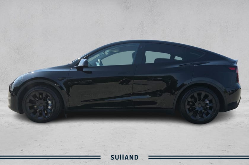 Bilde 2 av Tesla Model Y Long Range AWD LR Norsk ACC | Krok | Panorama | Premium | Garanti