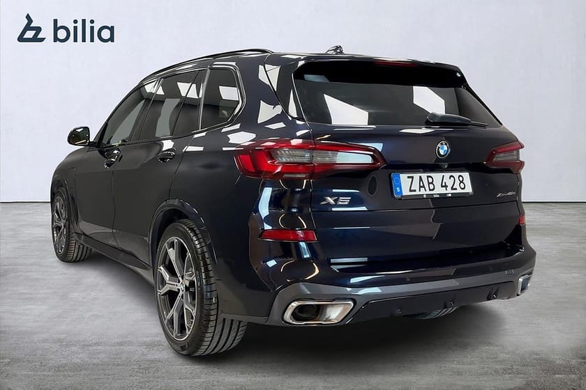 Bild 5 av BMW X5 xDrive45e iPerformance xDrive45e/M-Sport/HuD/360°/Pano/massage/Night.V/Drag