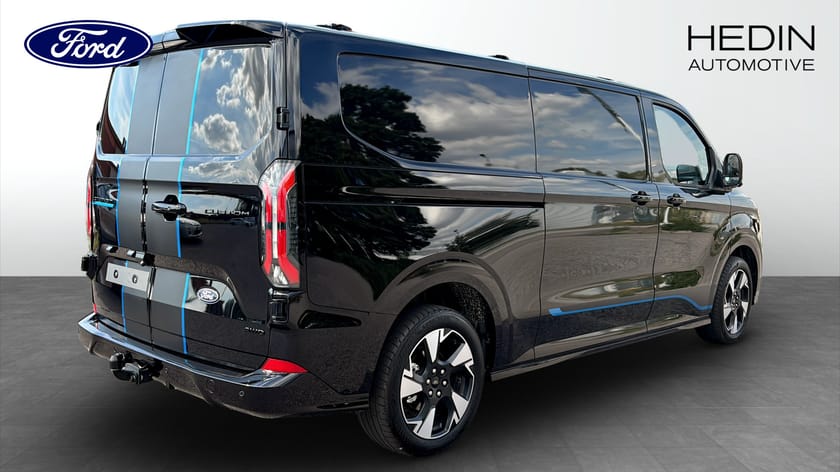 Bild 2 av Ford Transit Custom 82.5 kWh AWD E-CUSTOM 26.50 SPORT SKÅP 340L (L2) 286HK