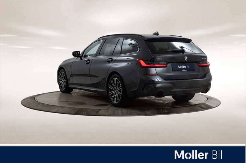 Bilde 3 av BMW 330e xDrive Touring