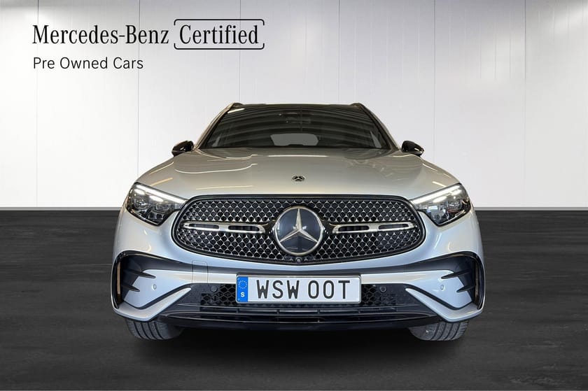 Bild 2 av Mercedes-Benz GLC 300 e 4MATIC AMG Line Premium | Panorama | Drag | Burmester
