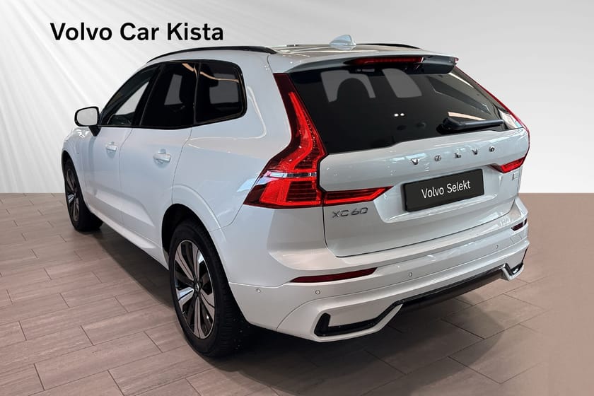 Bild 4 av Volvo XC60 Recharge T8 Plus Dark 360Kamera Pano H/K