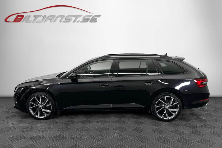 Bild 2 av Škoda Superb iV Kombi 1,4 TSI DSG PHEV SPORTLINE DRAGKROK