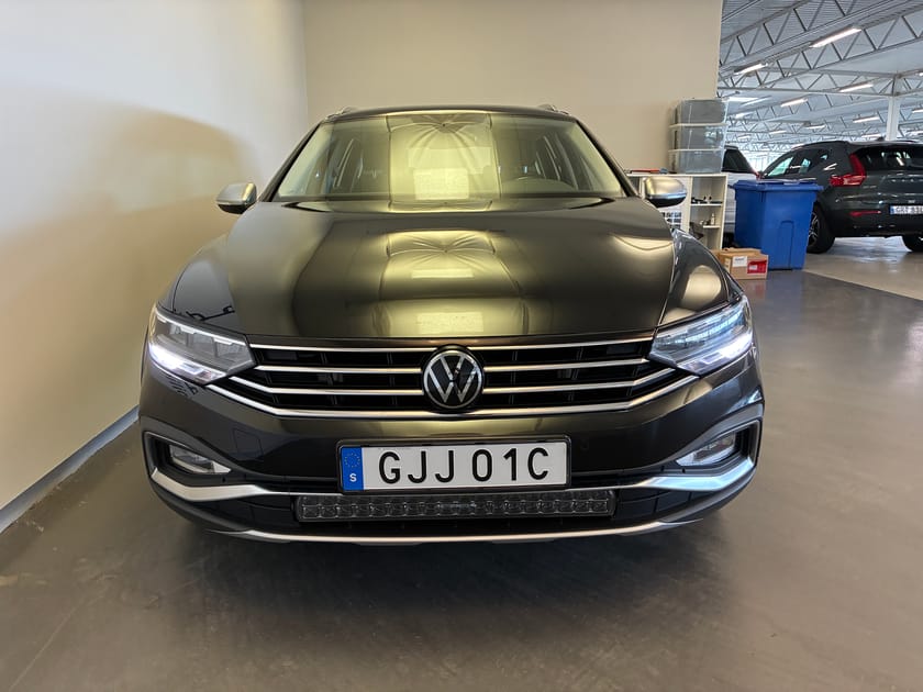 Bild 2 av Volkswagen Passat Alltrack 2.0 TDI 4motion / Dragkrok / Navigation / Backkamera /