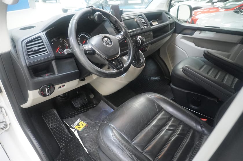 Bild 3 av Volkswagen Transporter Kombi T6 2.0 TDI 3400 T30 150 hk Aut Läder