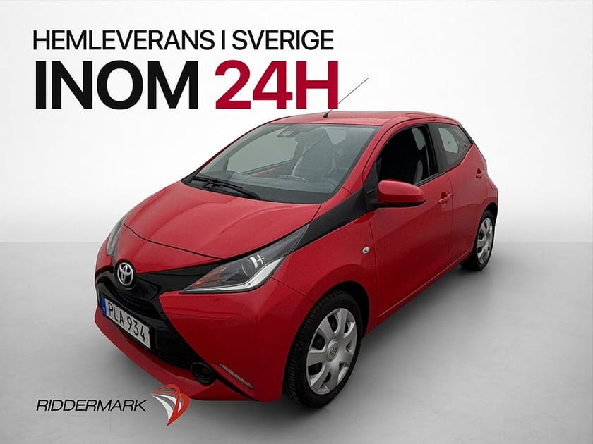 Bild 3 av Toyota Aygo X-PLAY 1.0 VVT-i 69hk Bluetooth 0.41 l/mil