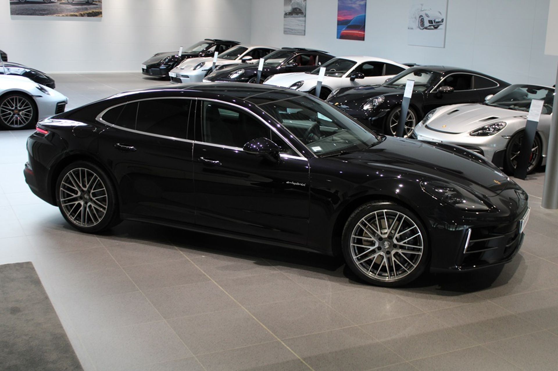 Porsche Panamera 4 E-Hybrid 2026, bild 6/30