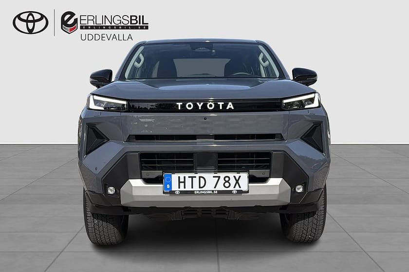 Bild 5 av Toyota Hilux BEV LEGEND AWD // FINNS FÖR PROVKÖRNING
