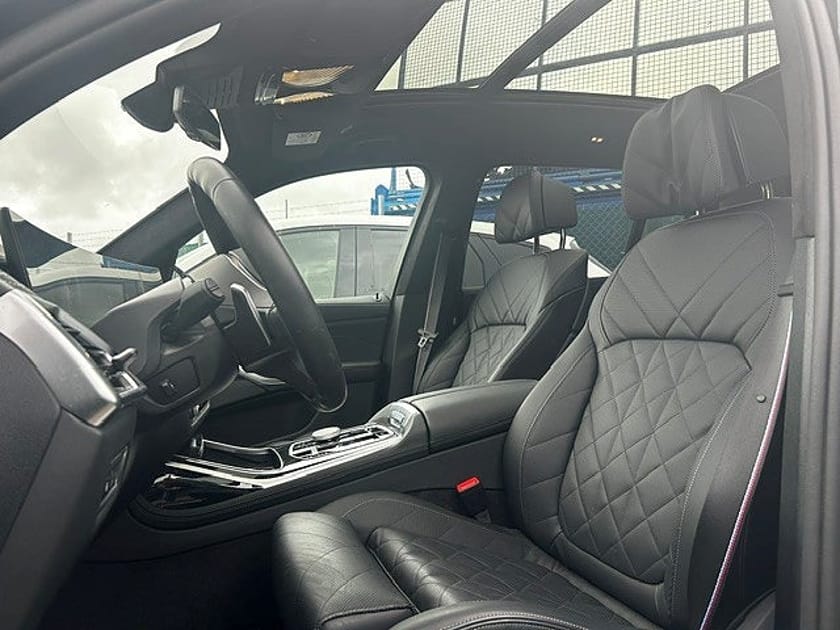 Bild 5 av BMW X7 xDrive40d xDrive40d| M Sport Pro| 23" Individual | Panorama