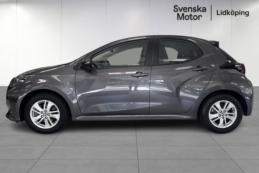Bild 3 av Toyota Yaris Hybrid - Active I Backkamera I Rattvärme I Adaptiv Farthållare