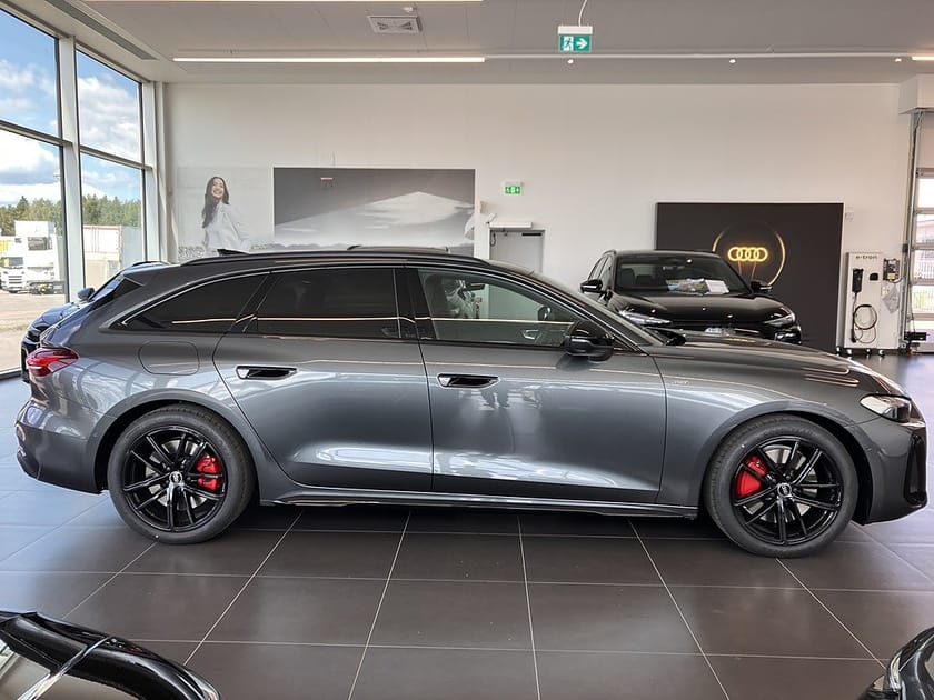 Bild 2 av Audi A5 Avant e-hybrid quattro 367hk S-line