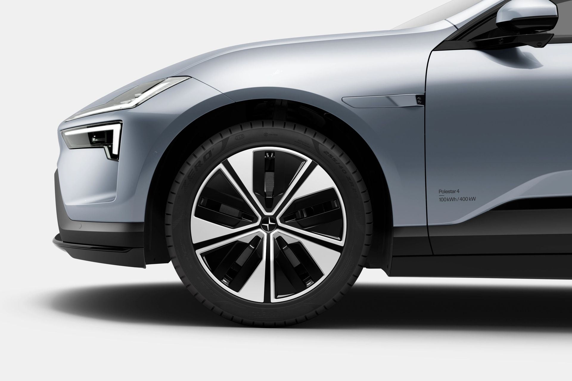 Polestar 4