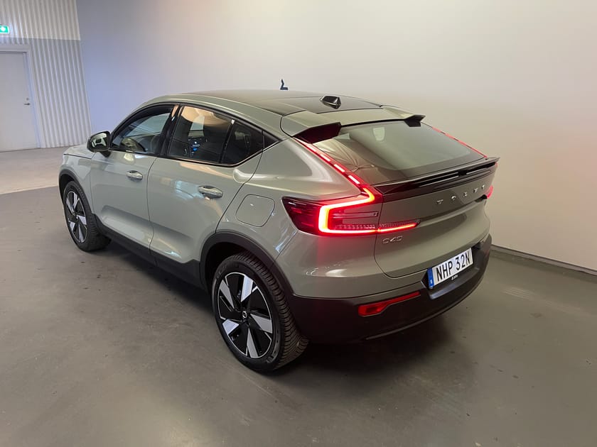 Bild 3 av Volvo C40 Recharge Extended Range Ultimate / Dragkrok / Elstol / Navigation /