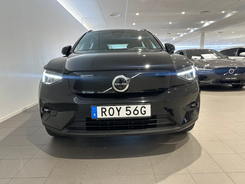 Bild 2 av Volvo XC40 Recharge Ultimate / Navigation / Panoramatak / 360 Kamera /