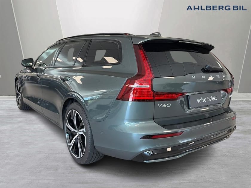 Bild 3 av Volvo V60 T6 Plus Dark Nordic Edition Parkeringskamera 360, Dragkrok Halvautomatisk, Harman Kardon, Apple Carplay, Google Maps
