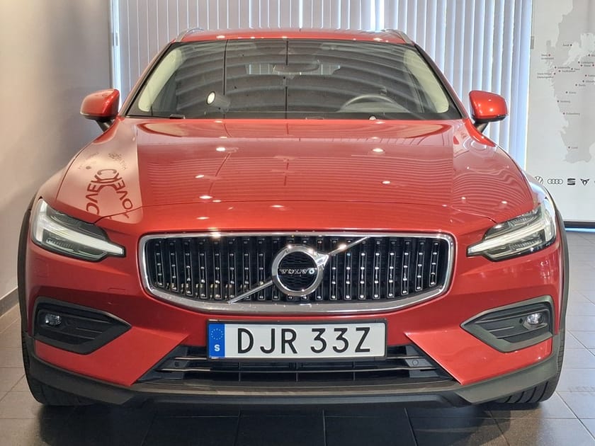 Bild 2 av Volvo V60 Cross Country AWD Automat |Drag|Kamera|Värmare
