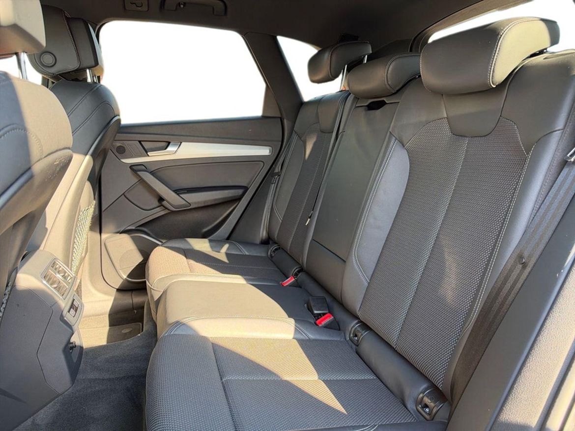 Audi Audi Q5 40 TDI quattro — bild 14